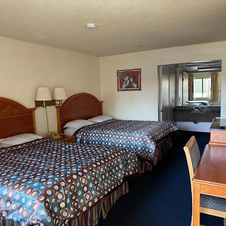 Fiesta Inn Los Angeles - Bell Gardens Exterior photo